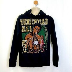 Cotton Heritage - Muhammad Ali Greatest Of All Time Graphic Hoodie Size Medium